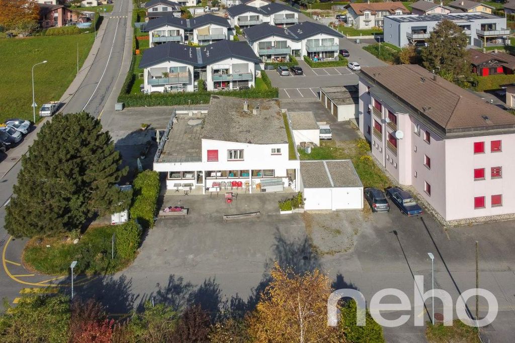 Property photo 1 of 13