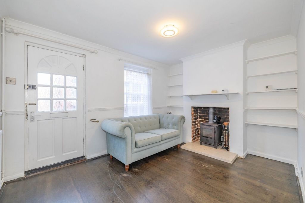 Property photo 2 of 9 Picture 2