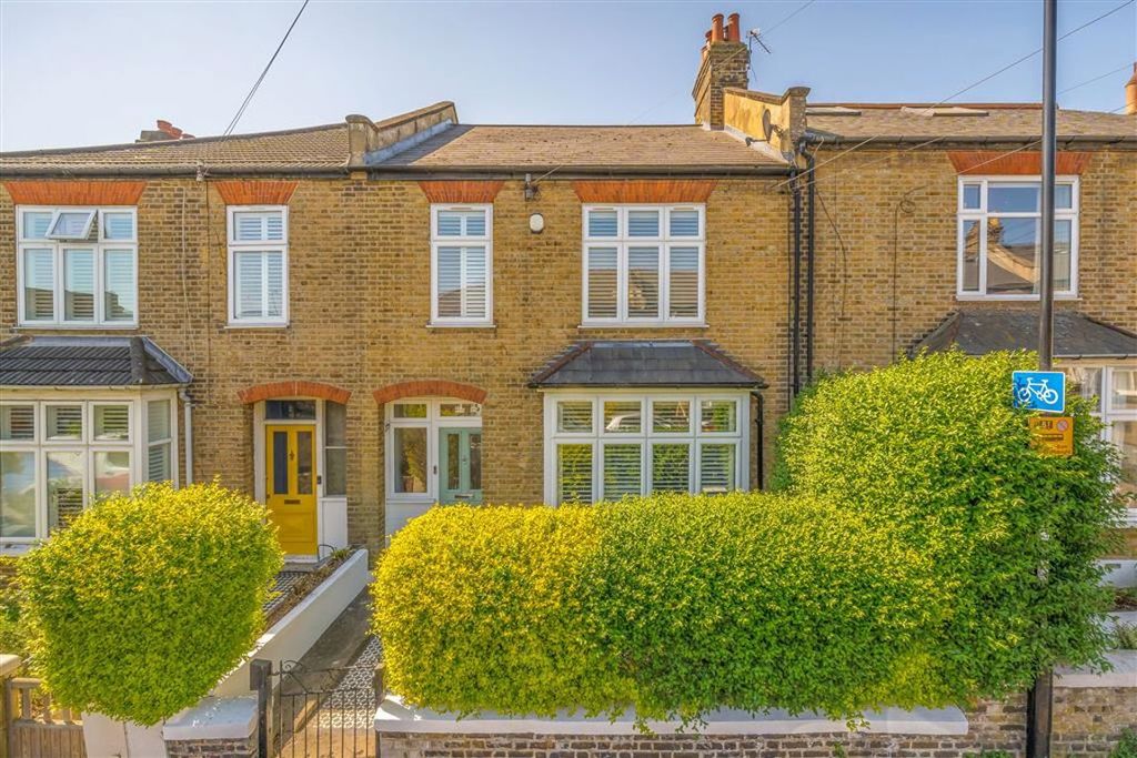 Property photo 1 of 7