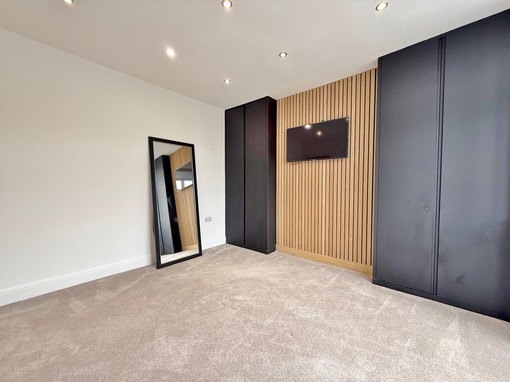 Additional image 9 of 3 bed semi-detached house for saleAberdare Avenue, Drayton, Portsmouth PO6
