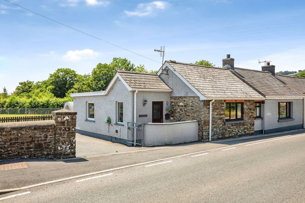 Property photo 1 of 26 Pbox-Img.Jpg