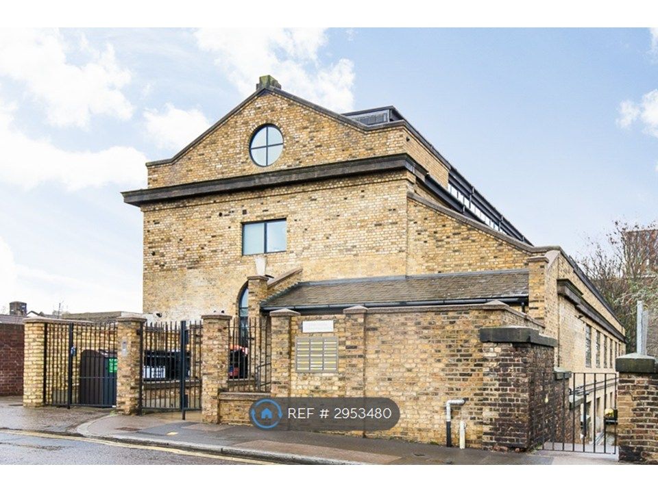 Property photo 1 of 7 Star House