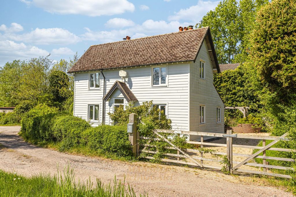 Property photo 1 of 26