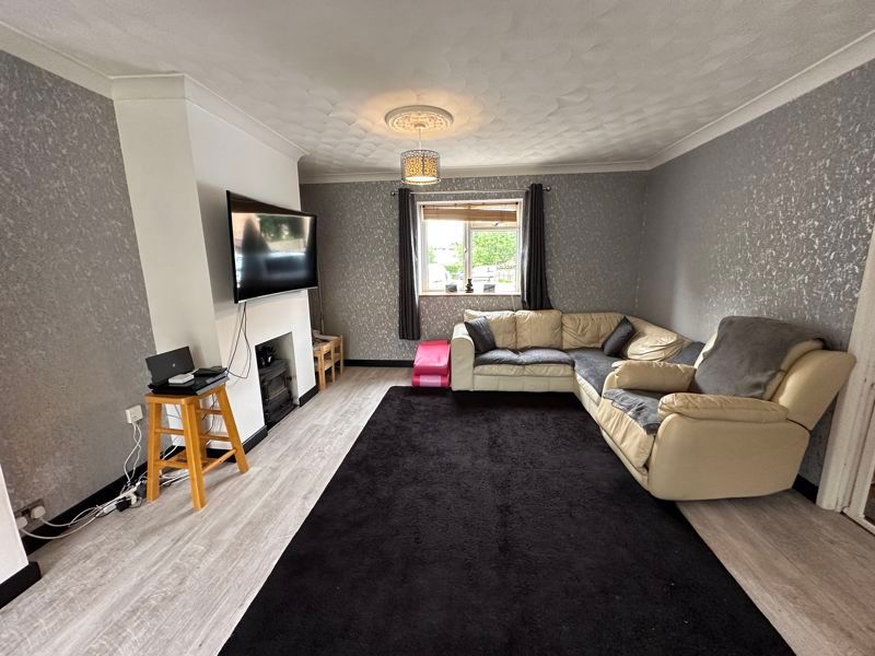 Property photo 3 of 12 Sitting Room