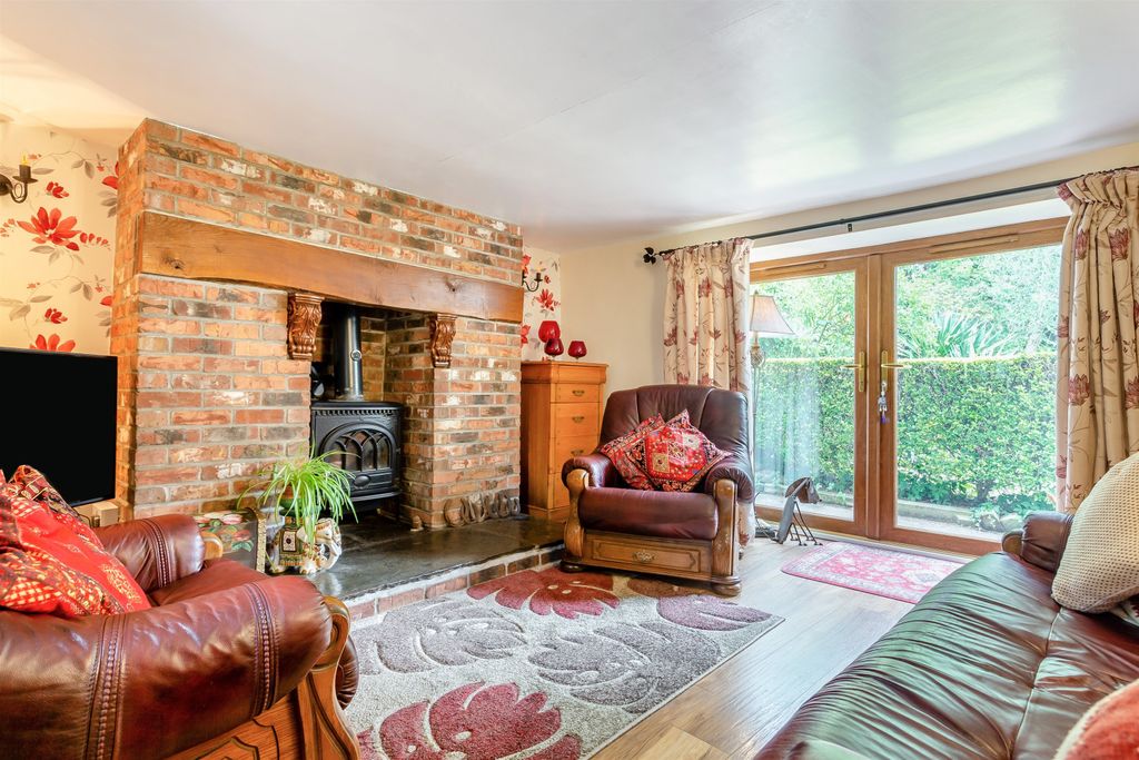 Property photo 3 of 30