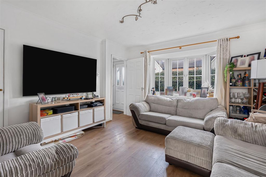 Property photo 2 of 14 13_70828.Jpg