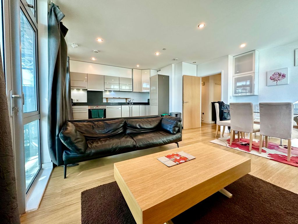 Property photo 3 of 31