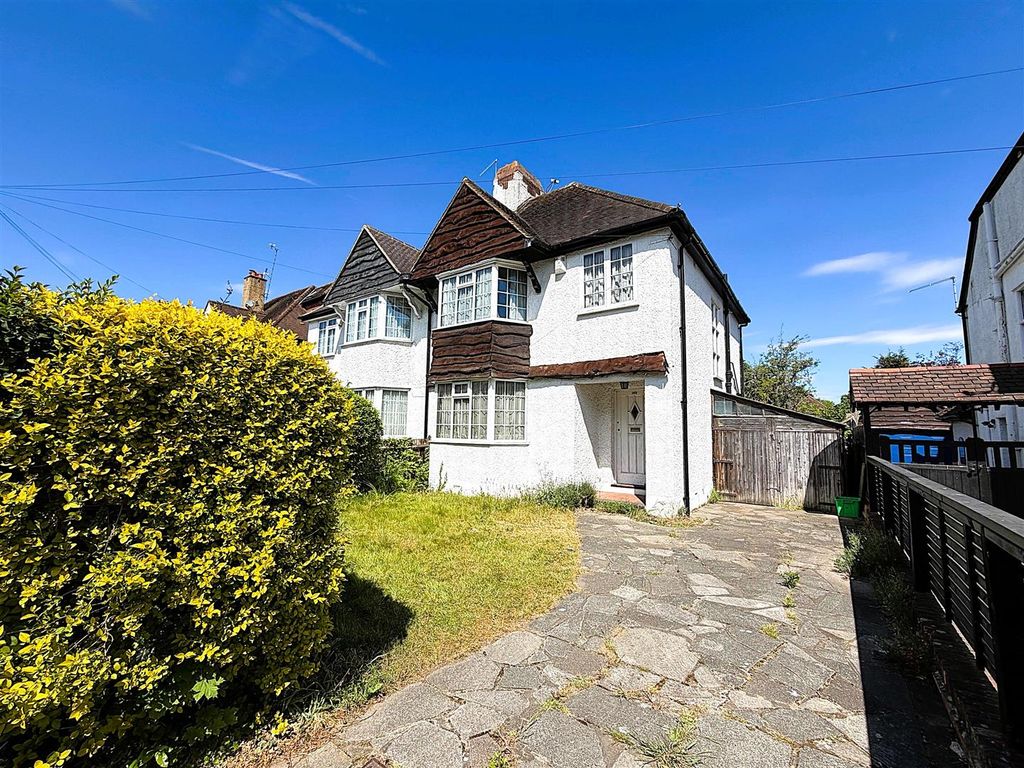 Property photo 1 of 12 16.Jpg