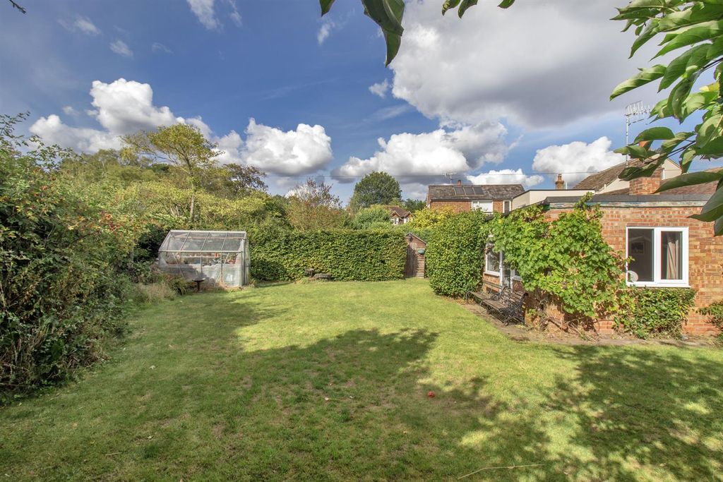 Property photo 3 of 15 61401_009.Jpg