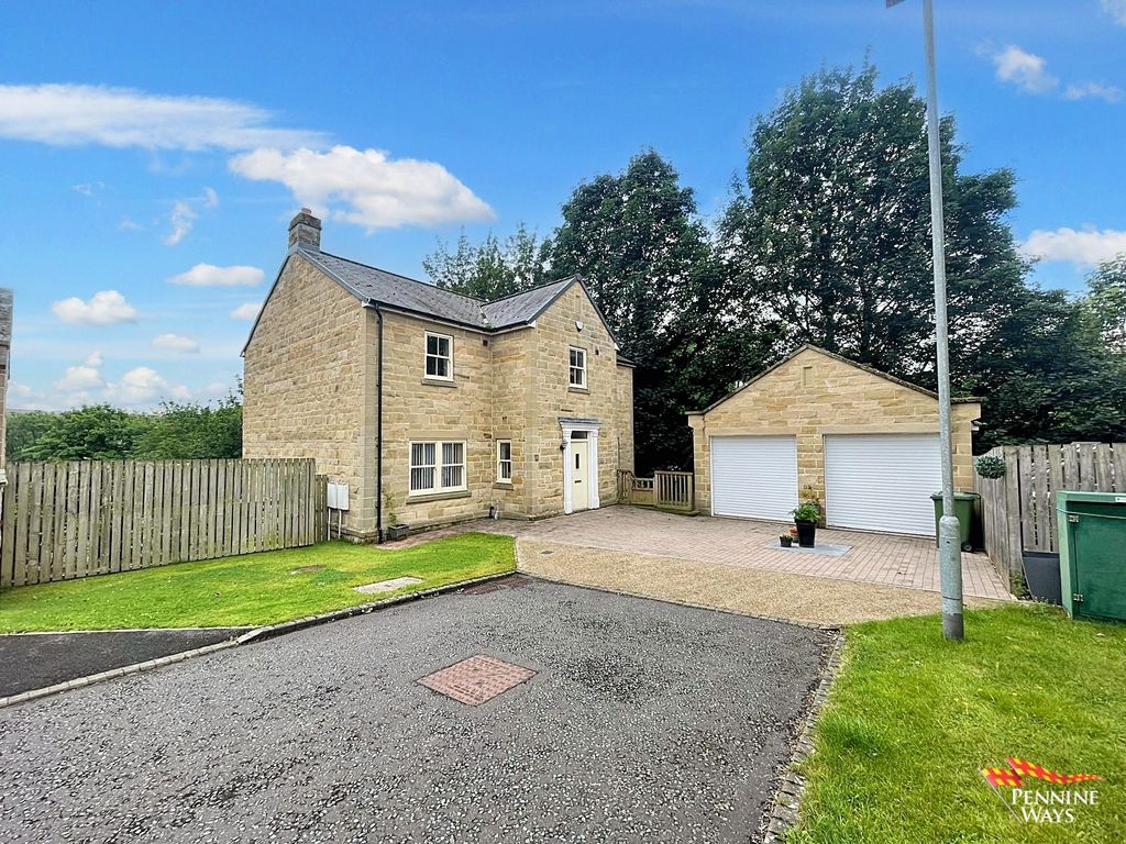 Property photo 1 of 30