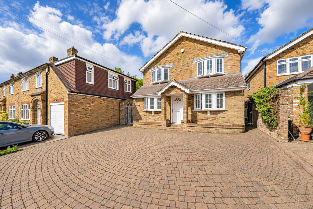 Property photo 1 of 25 2396Cdc5-Cee1-46E3-Bd1B-5Fa4E1Ff4ce8