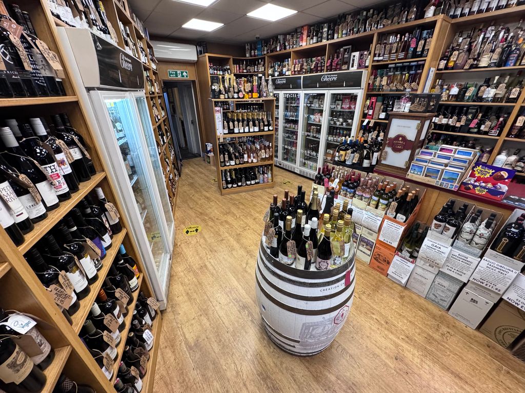 Property photo 2 of 7