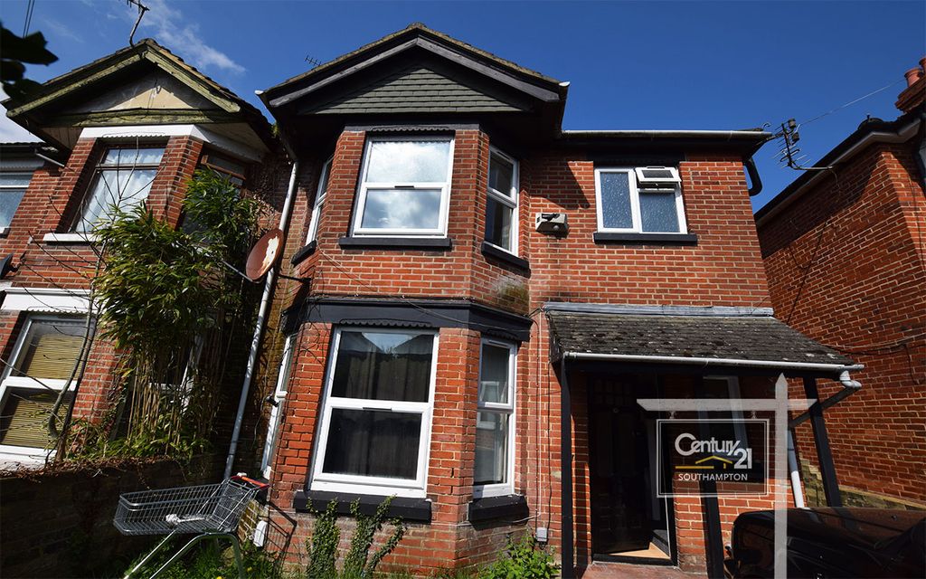 Property photo 1 of 9