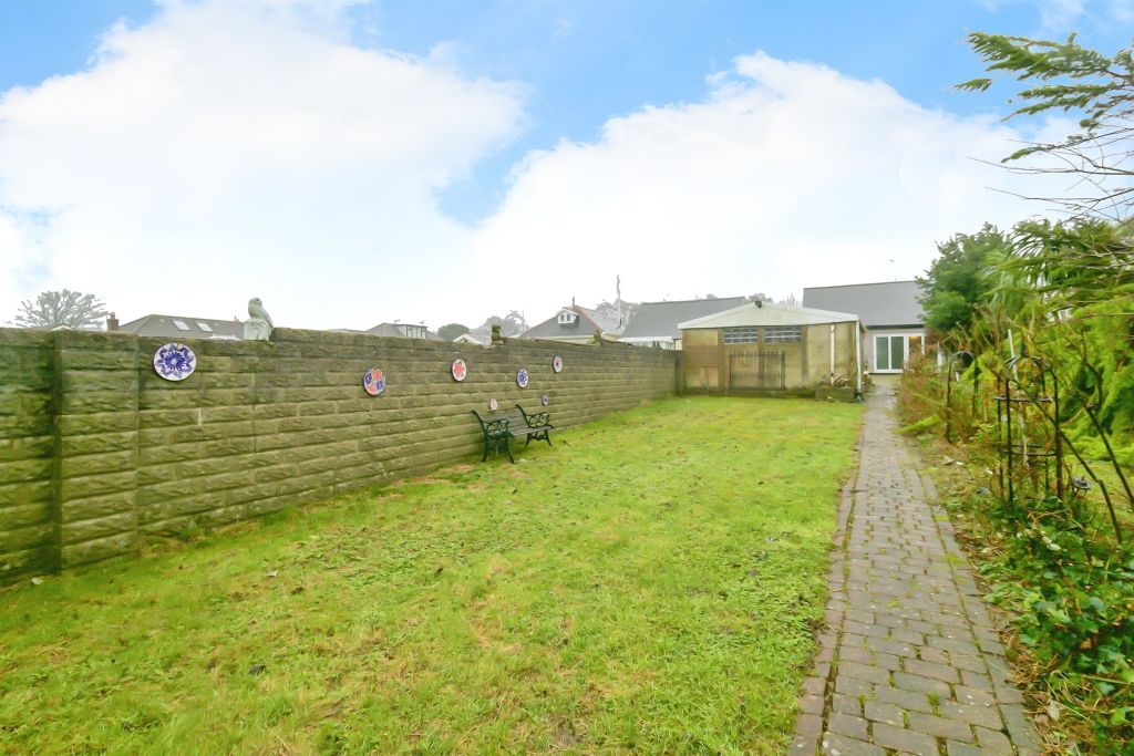 Property photo 3 of 16