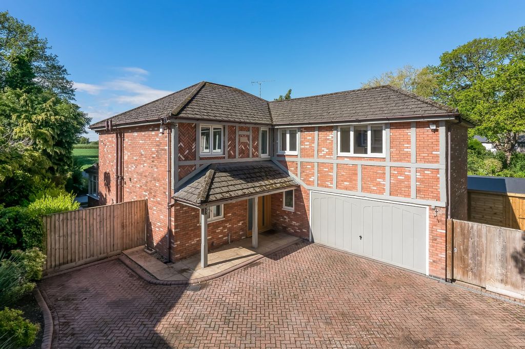 Property photo 1 of 35