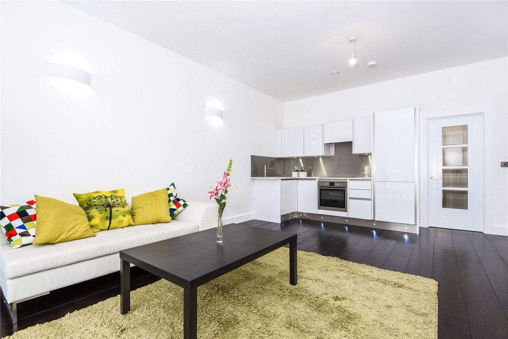 Property photo 1 of 9 Kitchen Area