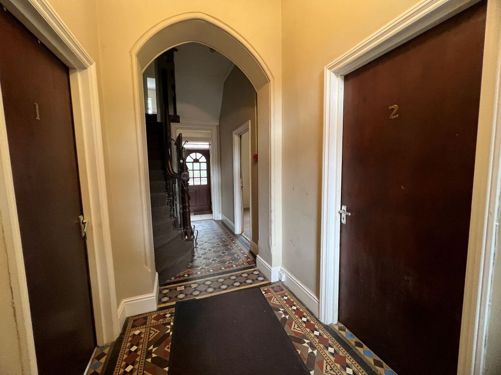Property photo 3 of 26