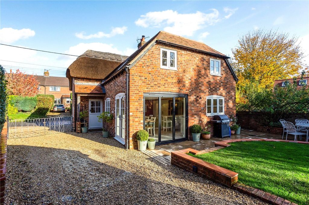 Property photo 1 of 17 Rear