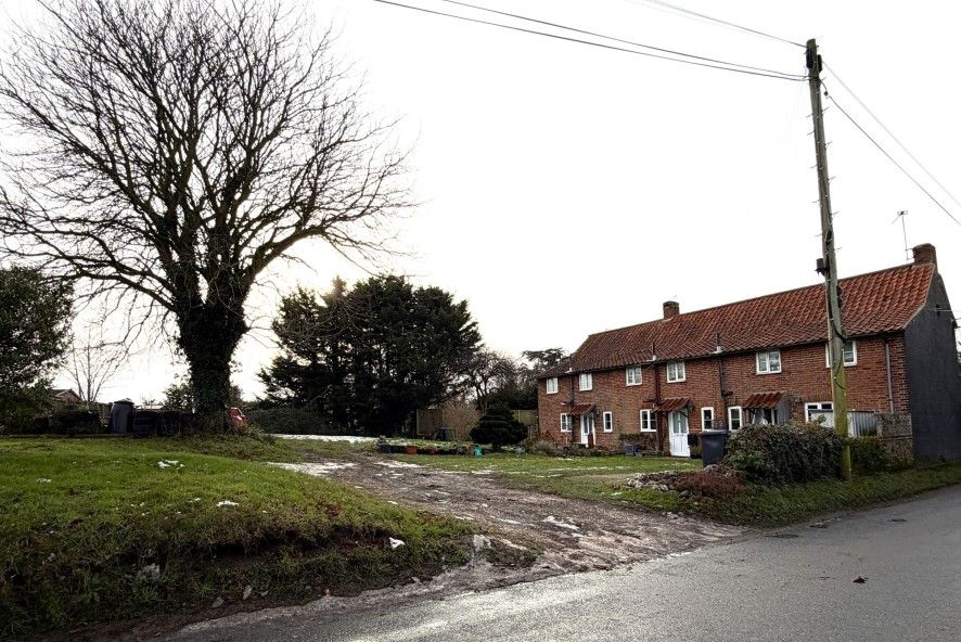 Property photo 3 of 5