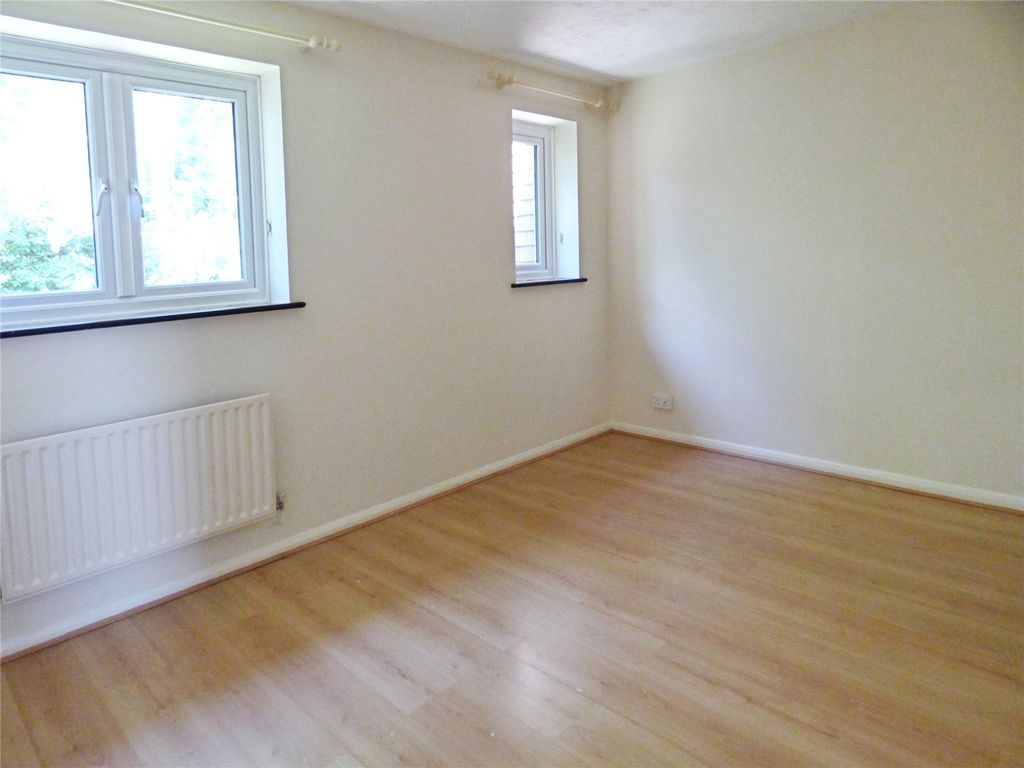 Property photo 3 of 9 Picture No. 13