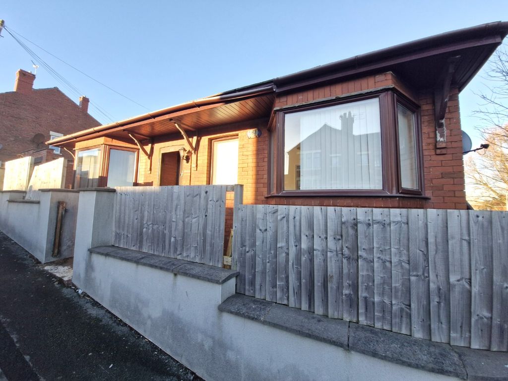 Property photo 1 of 1