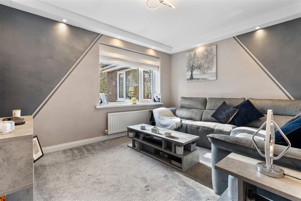 Additional image 18 of 5 bed bungalow for saleLumley Drive, Peterlee SR8