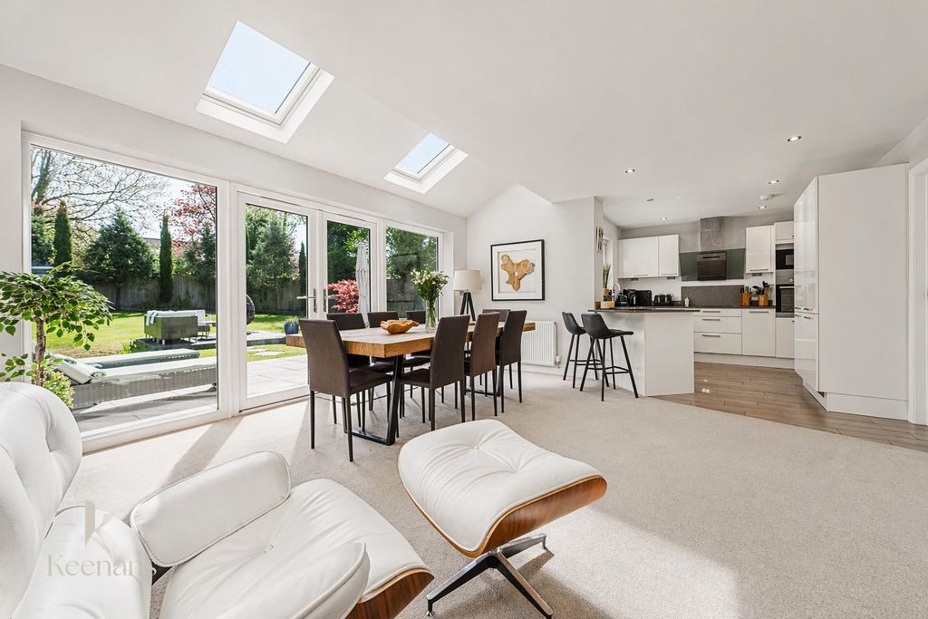 Property photo 1 of 46