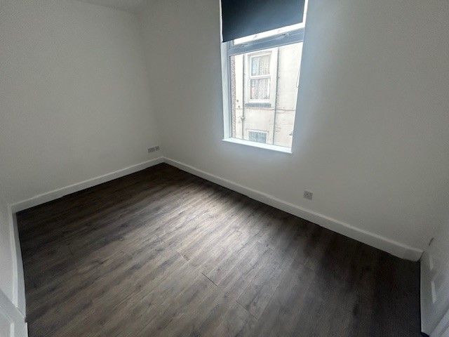 Property photo 2 of 3