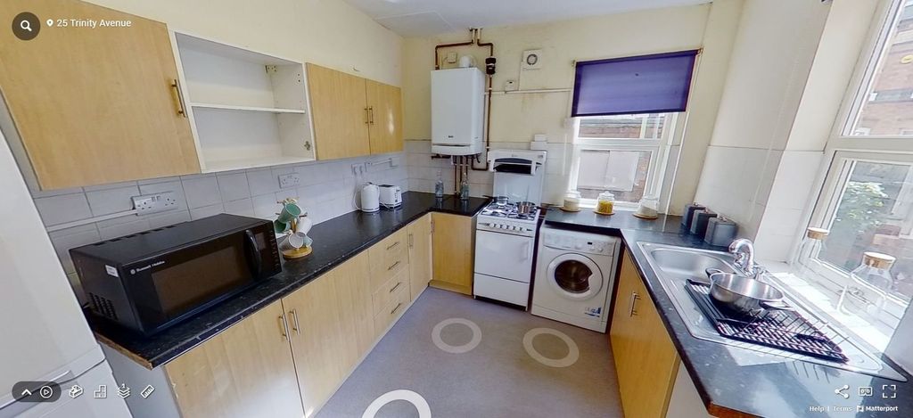 Property photo 2 of 12 Picture No. 02