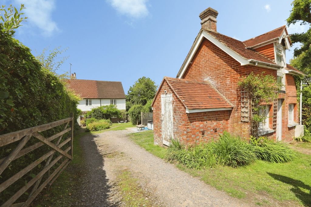 Property photo 1 of 25 Pbox-Img.Jpg