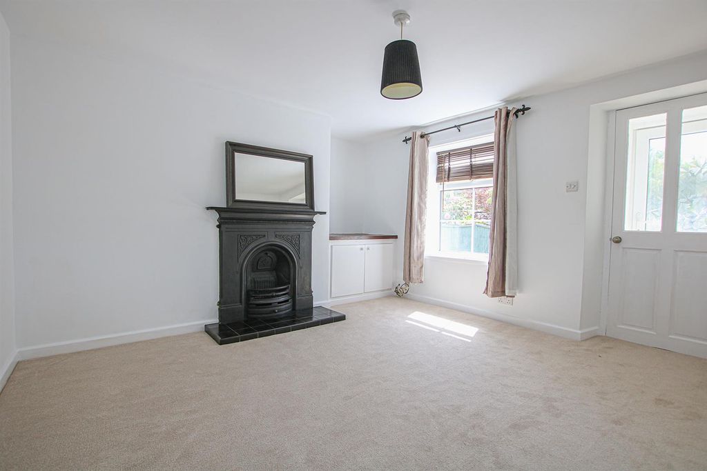Property photo 3 of 13 Living Room x2.Jpg