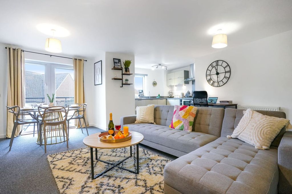 2 bed flat to rentNorthampton District NN1