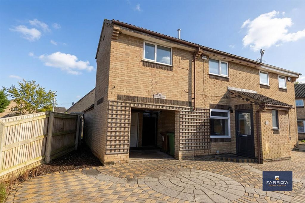 Property photo 1 of 25 Front