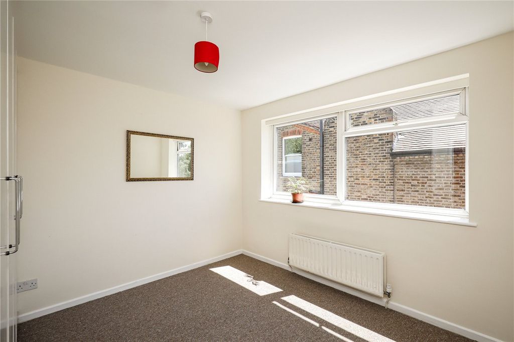Property photo 3 of 11 Picture No. 11