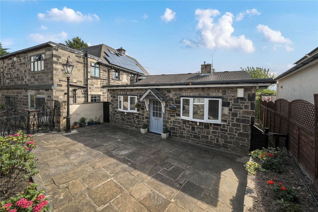 Property photo 1 of 23 Picture No. 24