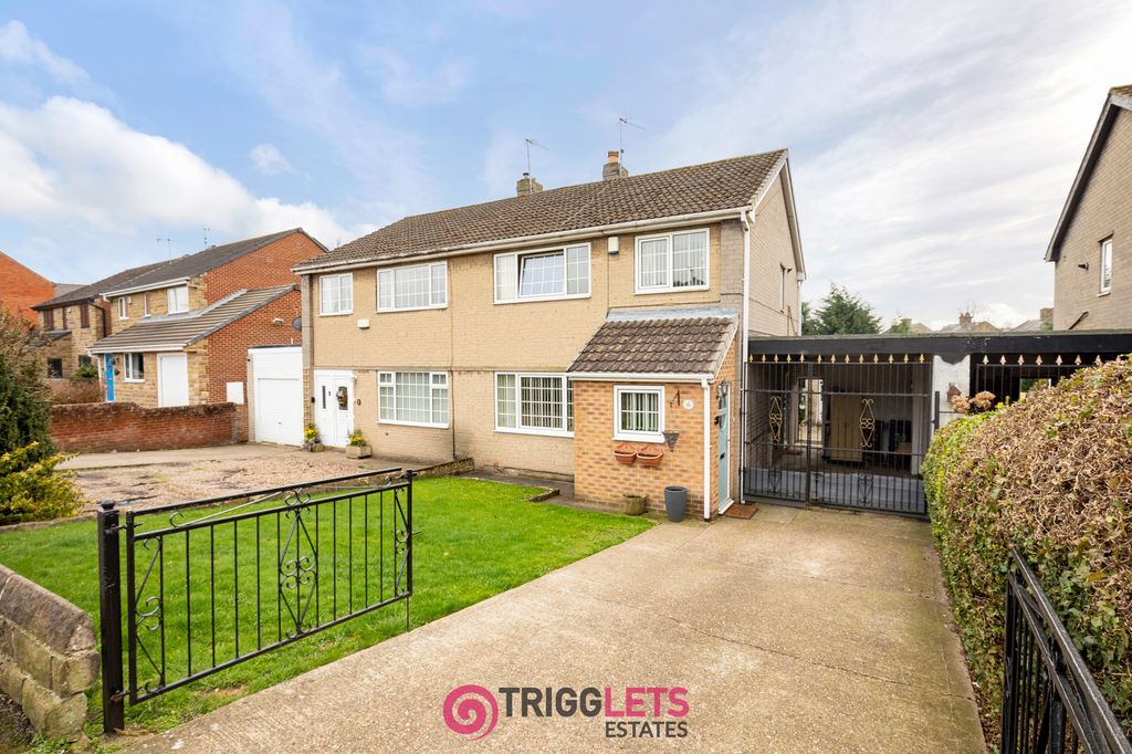 Property photo 1 of 37