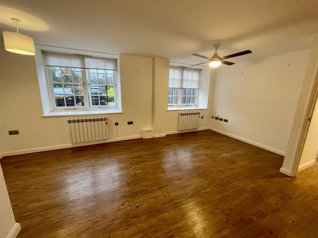 Property photo 3 of 14 Img_0490.Jpeg