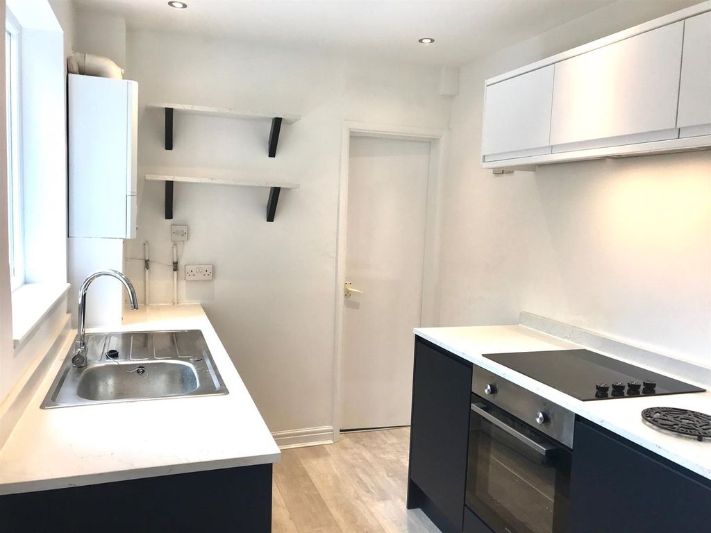 Property photo 3 of 11 Pic 8.Jpg