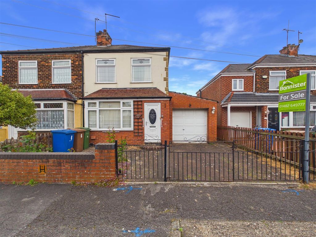 Property photo 1 of 11 Cam05451G0-Pr0141-Still012.Jpg