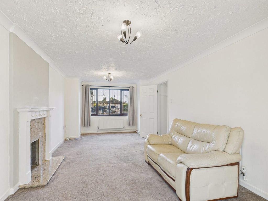 Property photo 3 of 18