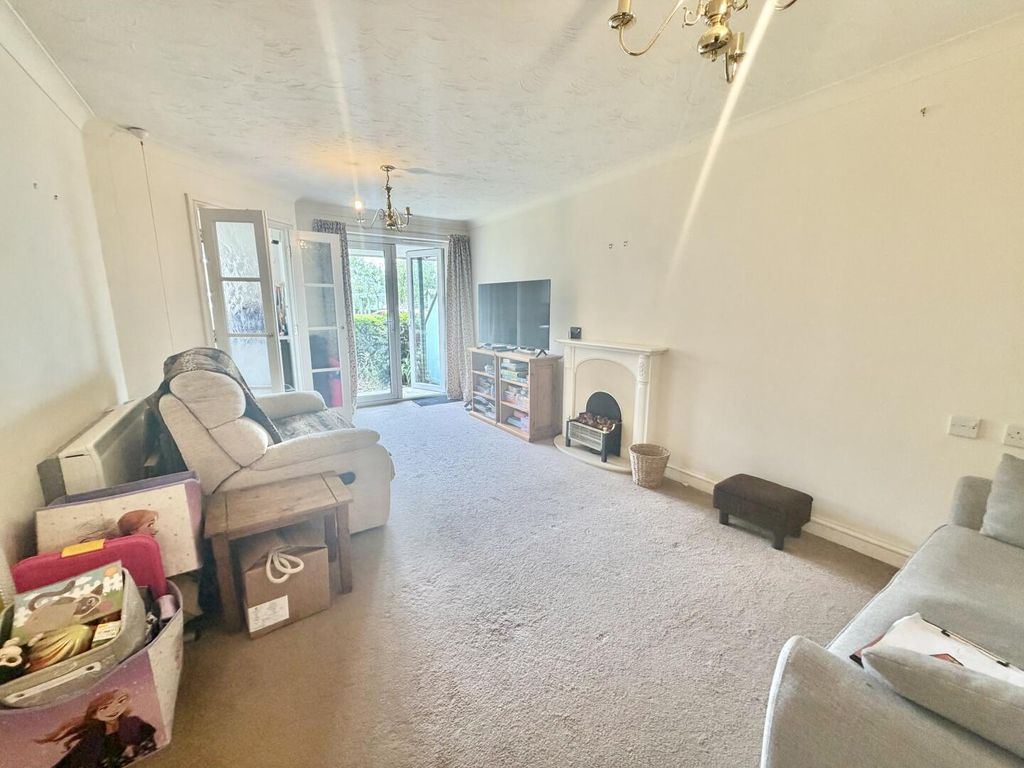 Property photo 3 of 12 Living Room