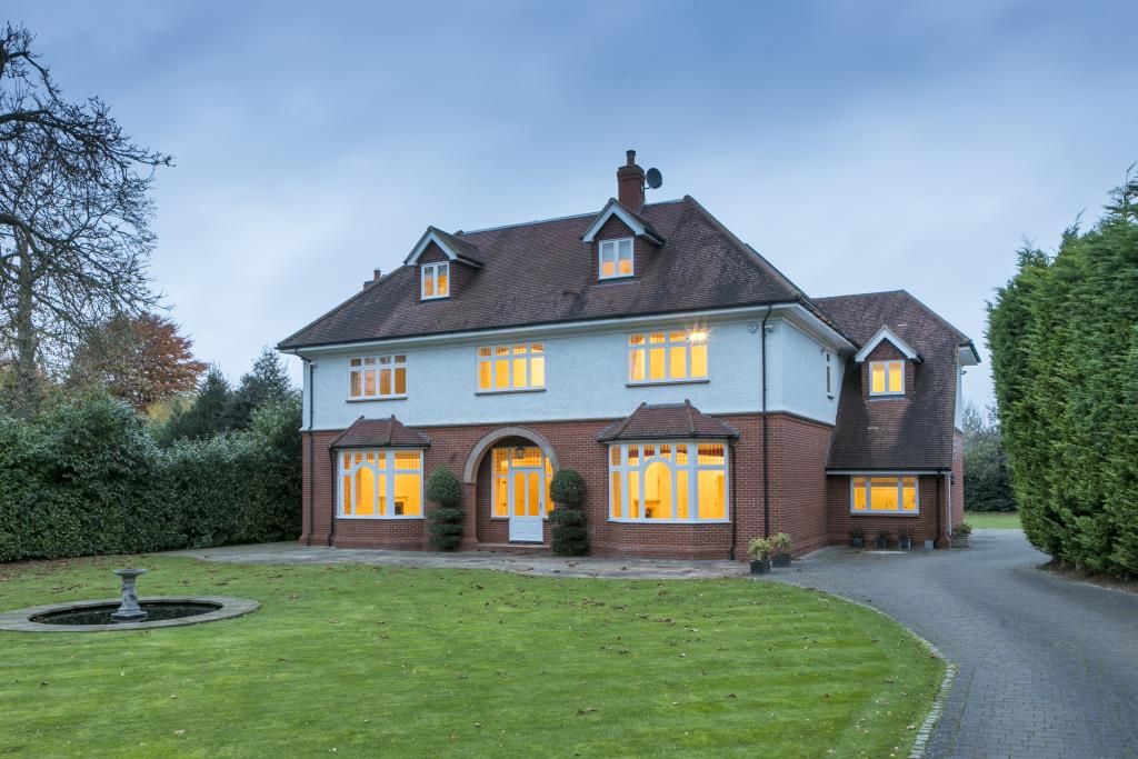 Property photo 1 of 21 Little-Bassett.-Gran