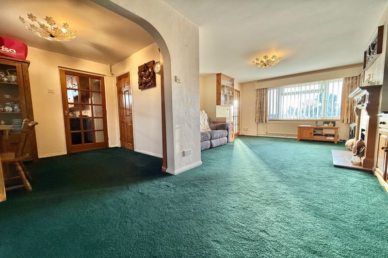 Property photo 3 of 14 Living Room