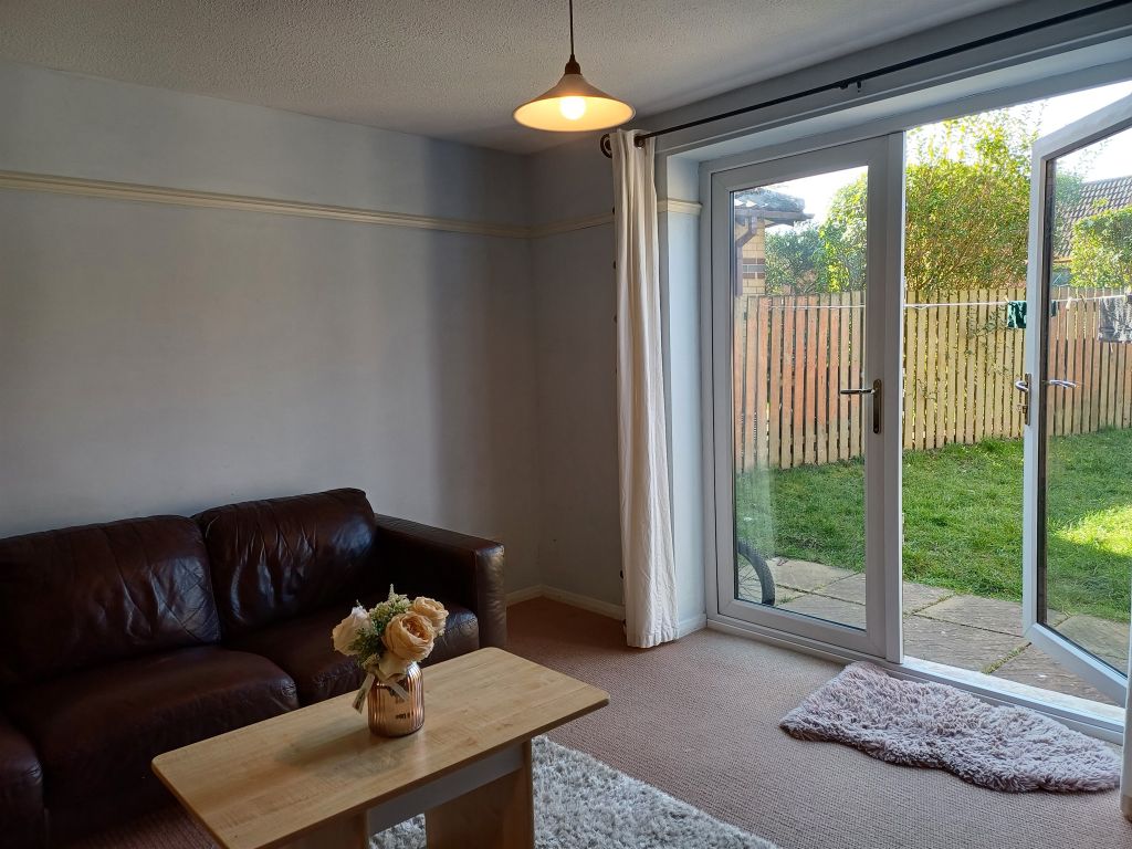 Property photo 3 of 12