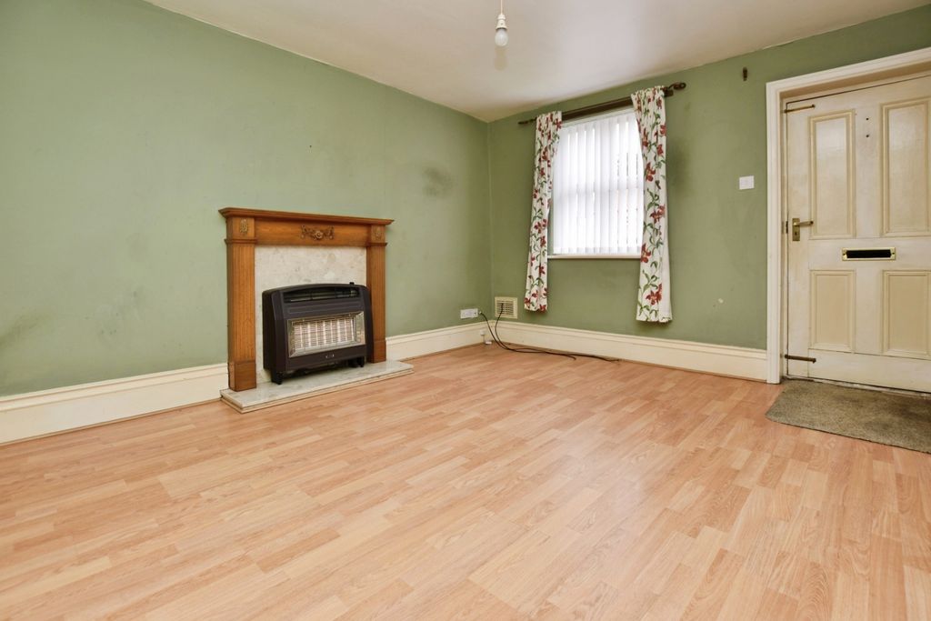 Property photo 2 of 14 Pbox-Img.Jpg