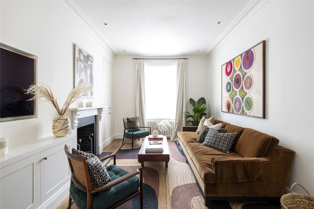 Property photo 2 of 19 Picture No. 14