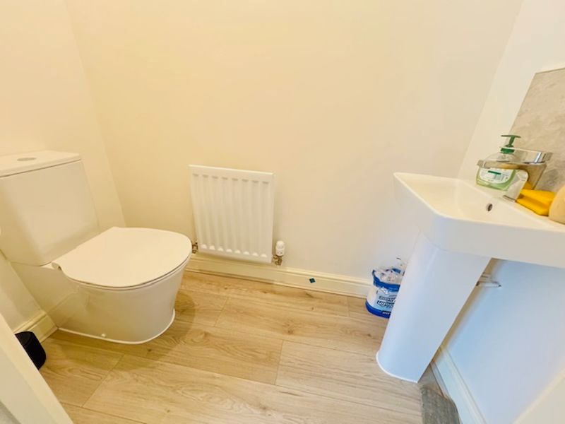 Property photo 3 of 11 Photo 3
