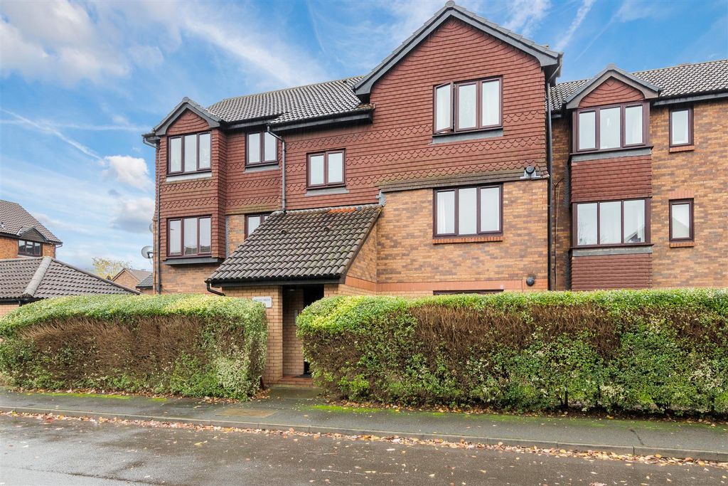 Property photo 1 of 10