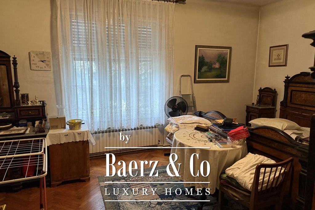 Property photo 1 of 3