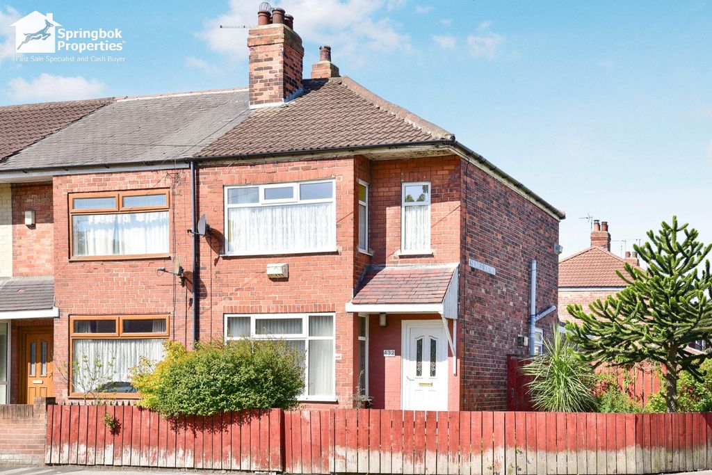 Property photo 1 of 15 Front View